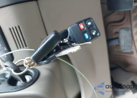 2005 Ford F-150 Fx4/Lariat/Xl/Xlt z USA, uszkodzony, nr VIN 1FTPX14565FA26113